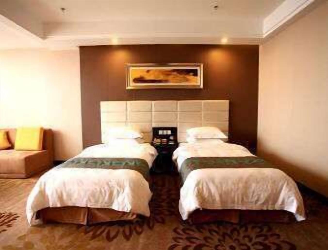 Ramada Linyi North Hotel Eksteriør billede