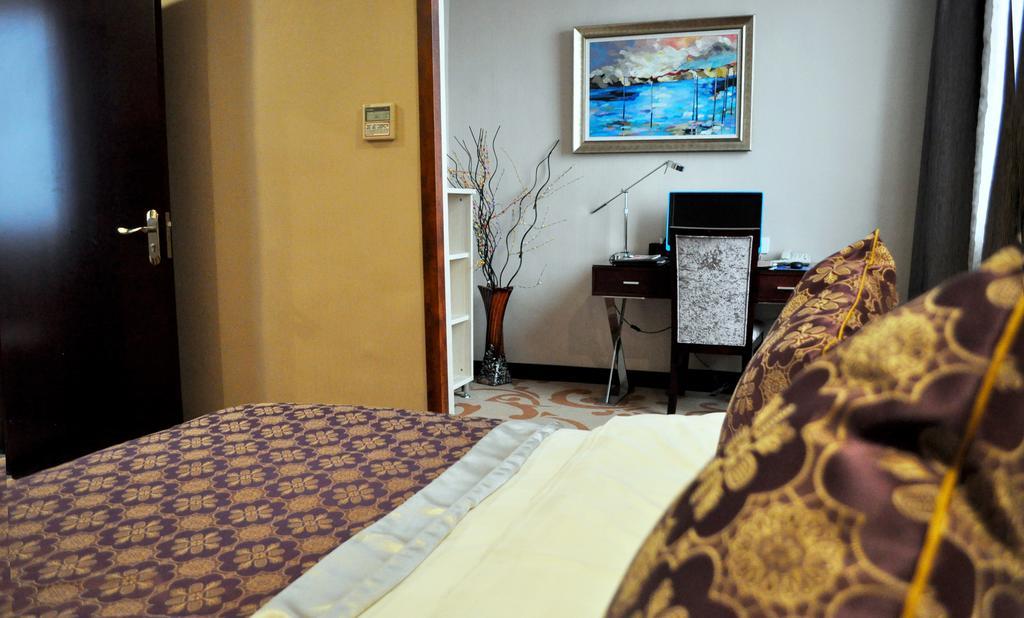 Ramada Linyi North Hotel Eksteriør billede