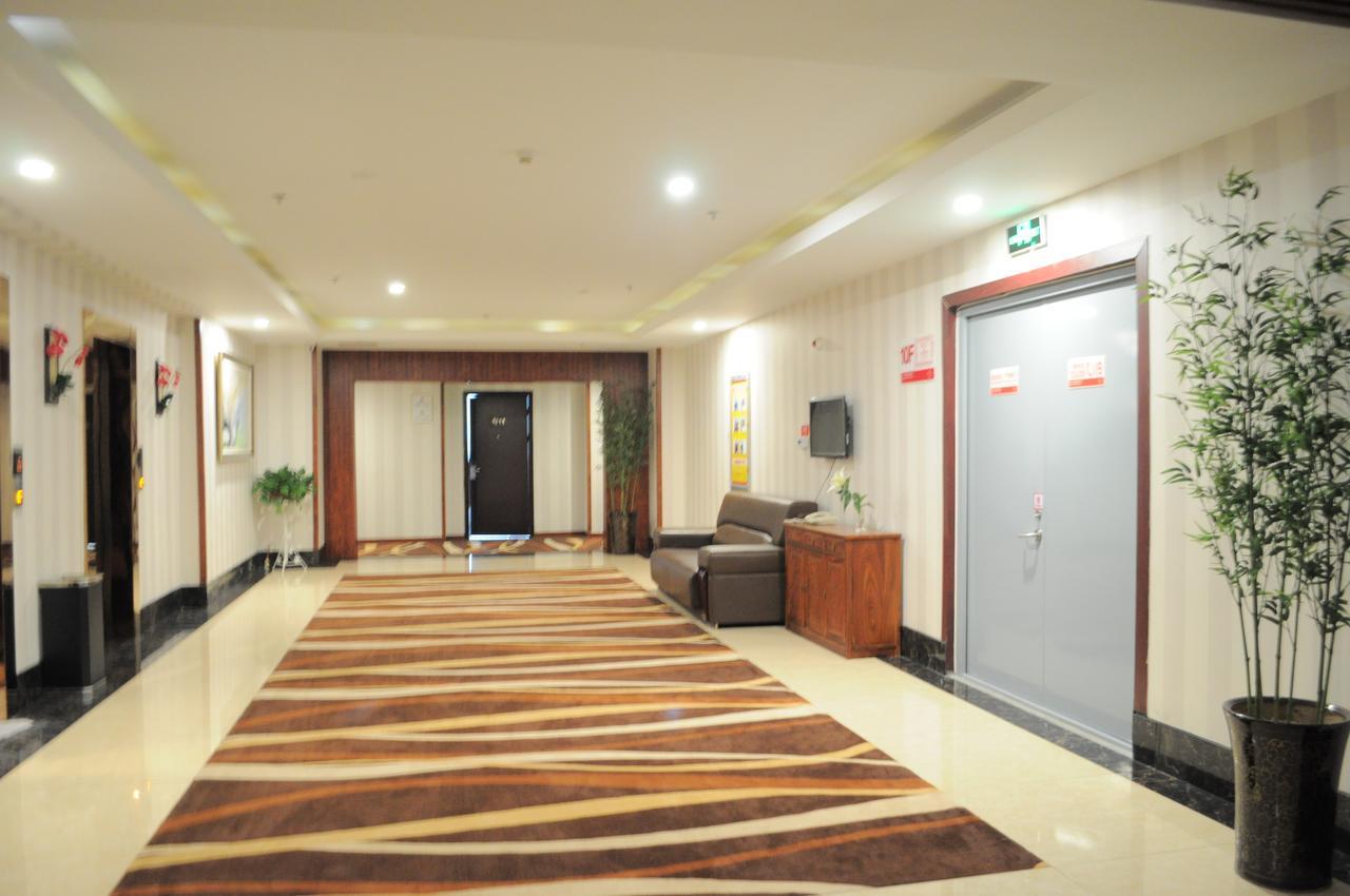 Ramada Linyi North Hotel Eksteriør billede